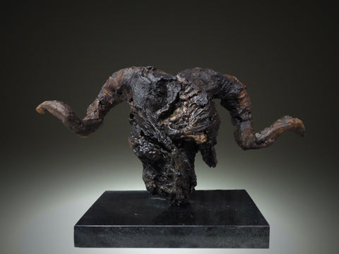 Eamonn Higgins, Yow, bronze sculpture, 26 x 14 x 8